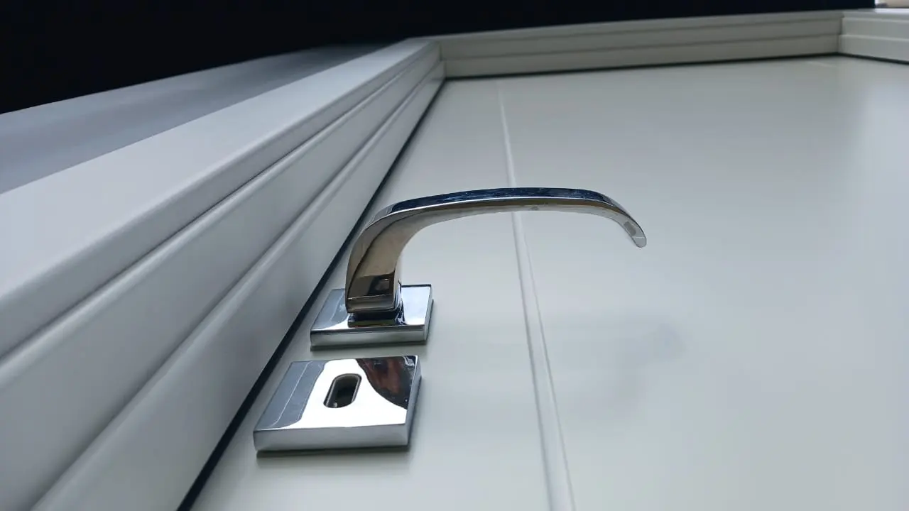 Abertura Porta Innova 8